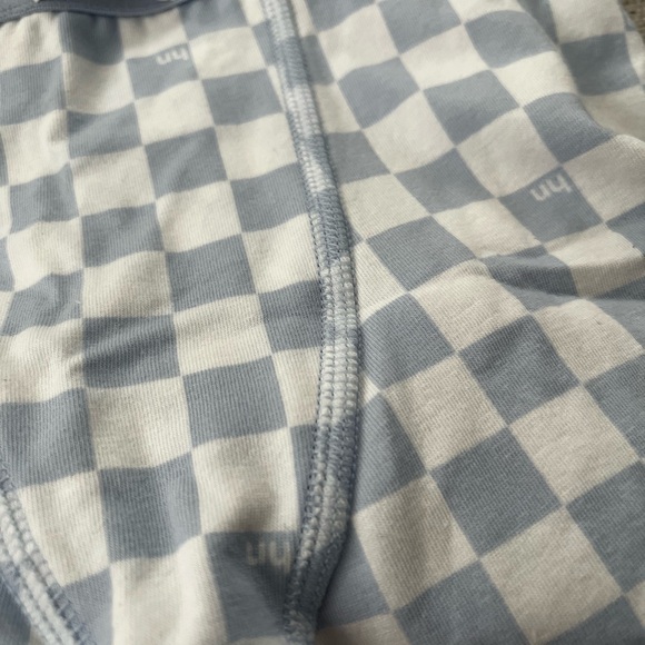 VS/PINK boyshorts - Picture 4 of 5